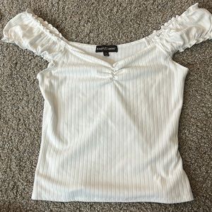 Almost famous white off the shoulder top size medium great condition